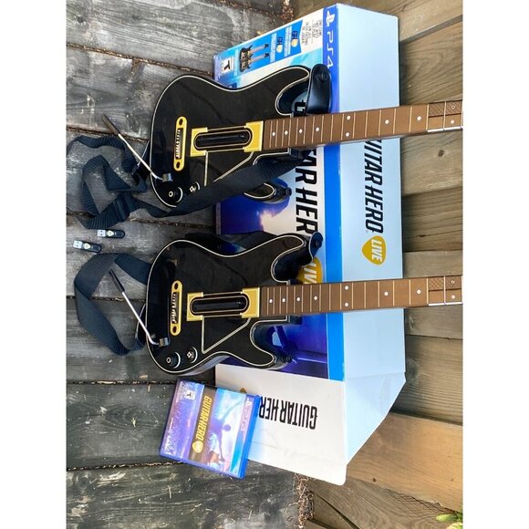 Guitar Hero Live PS4 Bundle 2 Guitars 2 Dongles, & Game Straps Tested 0000654 - Picture 4 of 9